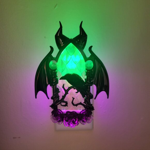 Disney x Bath And Body Works Villians Maleficent Light Up Wallflower - NWT - Picture 2 of 7